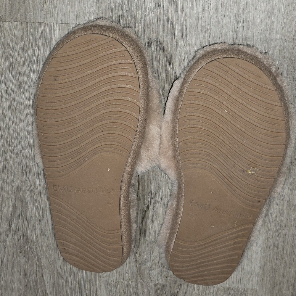 Emu Australia Plush Faux-Fur Slide Slippers in Light Taupe - Picture 4 of 5